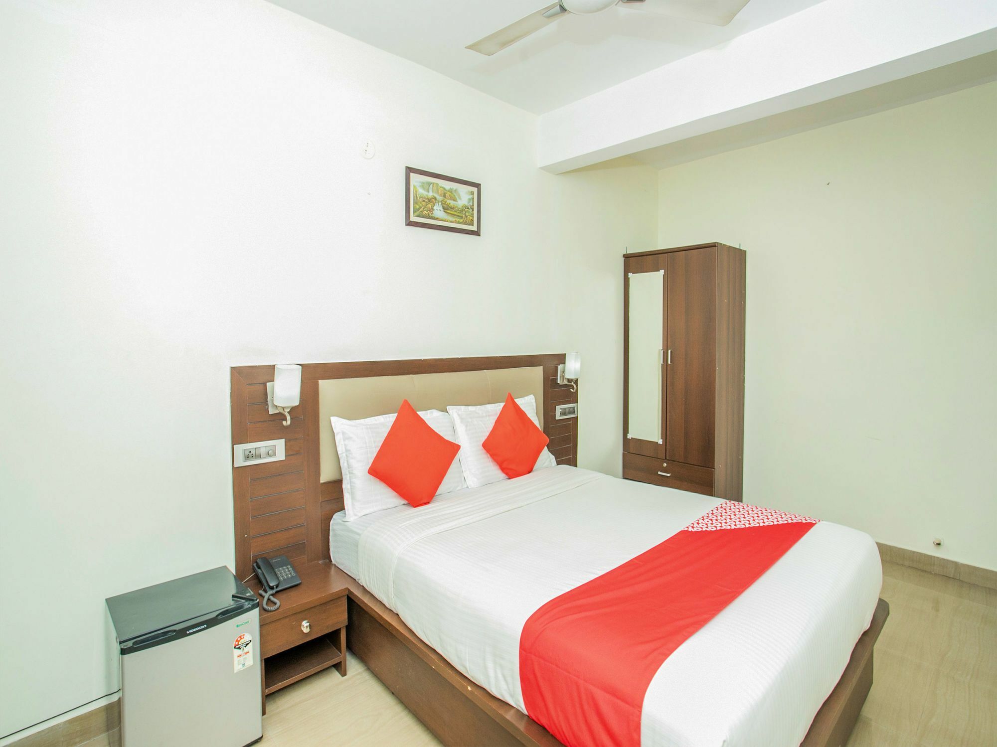Oyo 13170 Victory Suites Bangalore Exterior photo